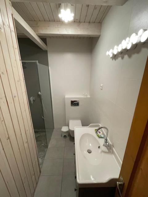 Mezesfeszer Apartman Appartement Cserkút Buitenkant foto