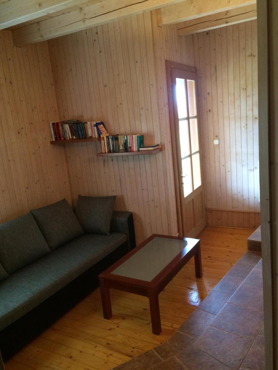 Mezesfeszer Apartman Appartement Cserkút Kamer foto